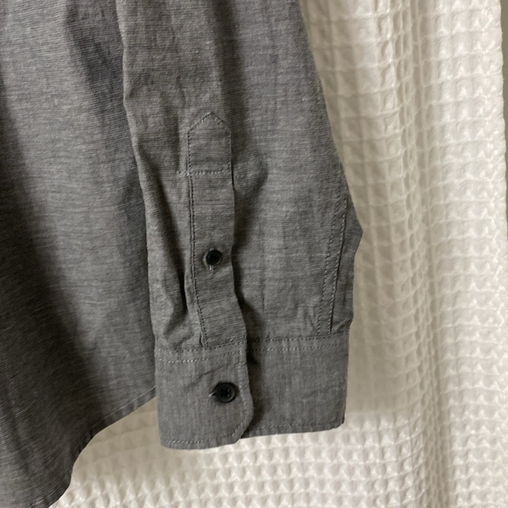 Mens Oakley Button Down with Pocket - Size XL - Picture 9 of 9